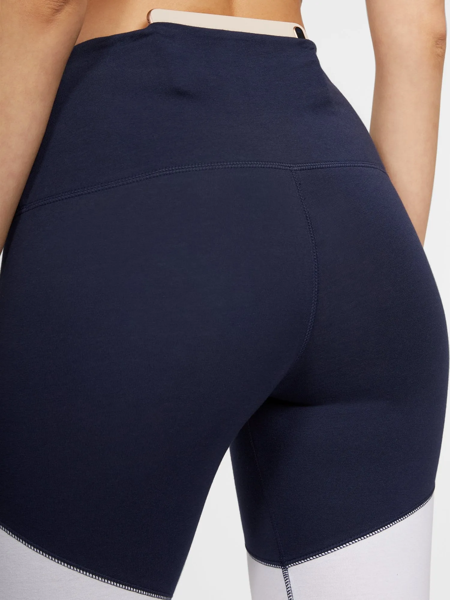 High-Waisted Colorblock Pocket Capri Legging
