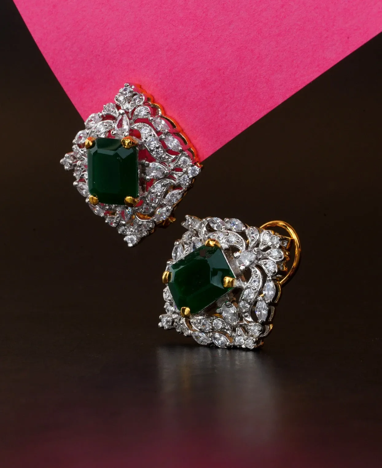 Onyx Trendy Studs