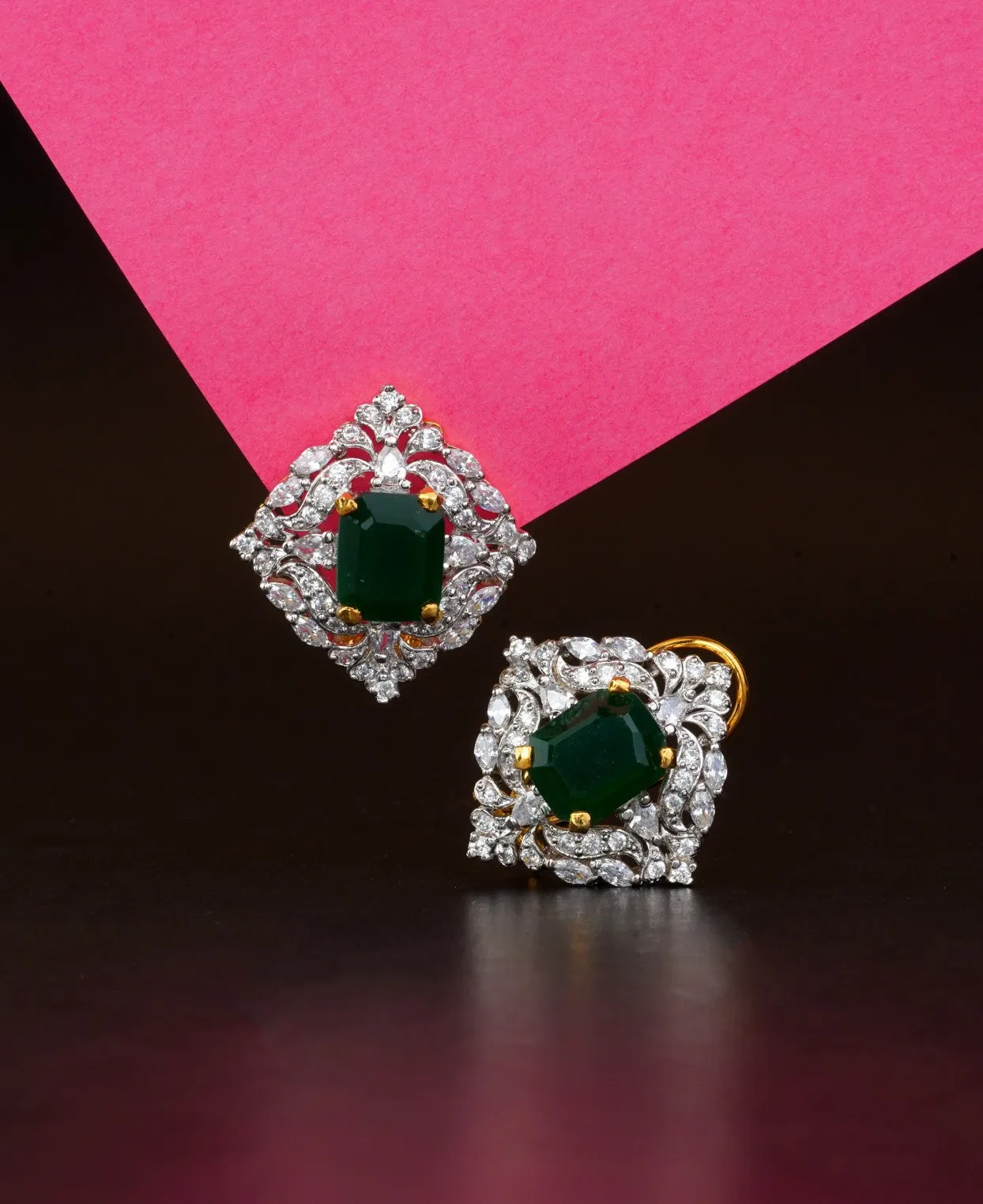 Onyx Trendy Studs
