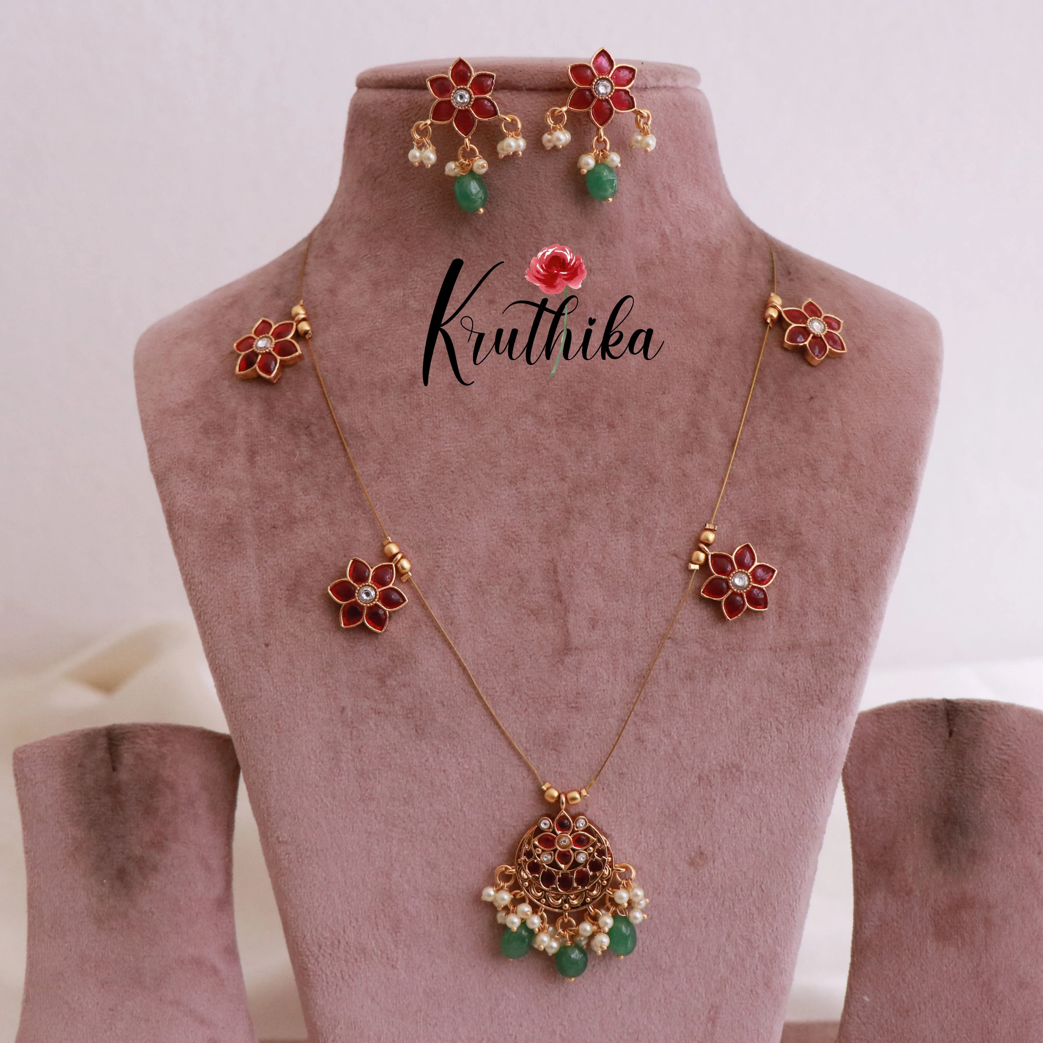 Trendy Kemp Invisible Chain NC1823