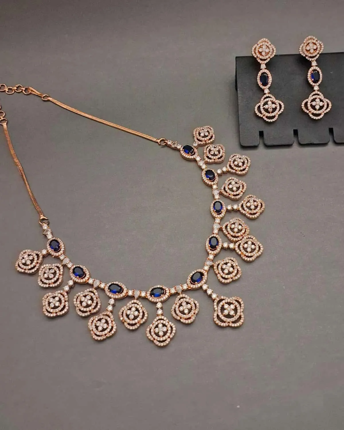 Zevarly Aarohi RoseGold Necklace Set