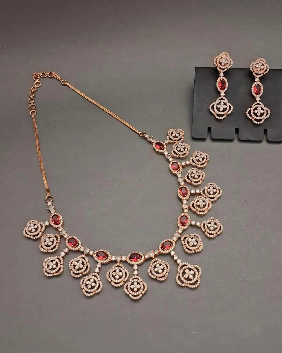 Zevarly Aarohi RoseGold Necklace Set