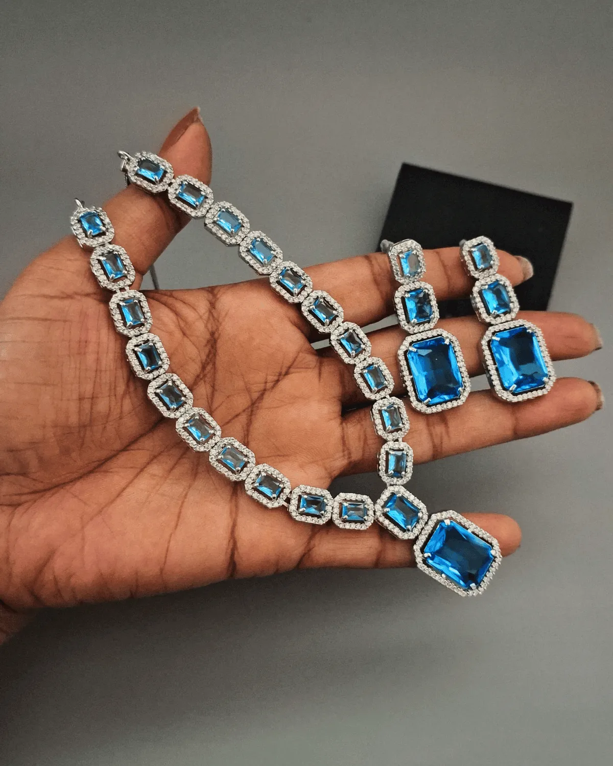 Zevarly Harshita Stunning Necklace Set